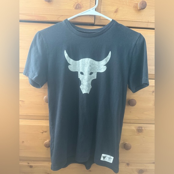 Under Armour Boys Black and Gray T-Shirts, Size Large - Picture 2 of 13